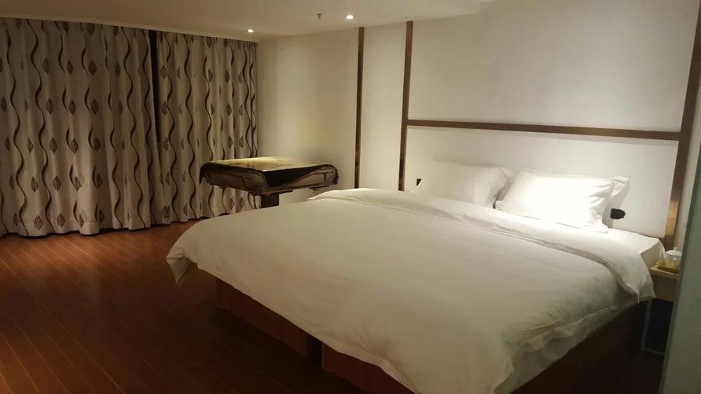Fuyide Hotel Shenzhen Eksteriør billede